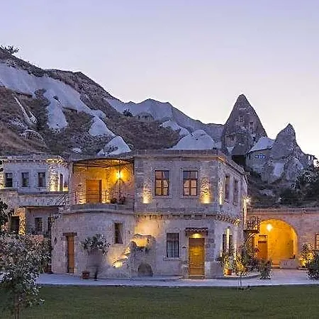 Lunar Cappadocia 3*