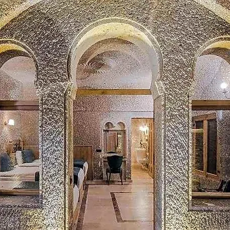 Lunar Cappadocia 3*