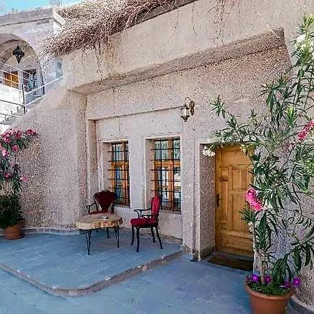 Lunar Cappadocia 3* 格雷梅