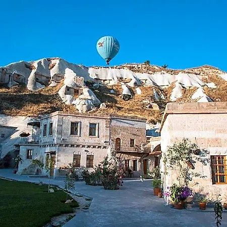 Lunar Cappadocia 格雷梅